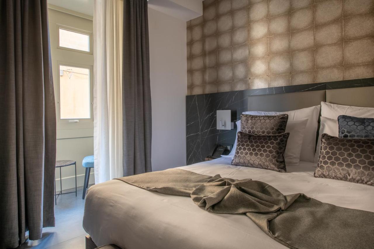 Chambre Double ou Lits Jumeaux Deluxe avec Balcon